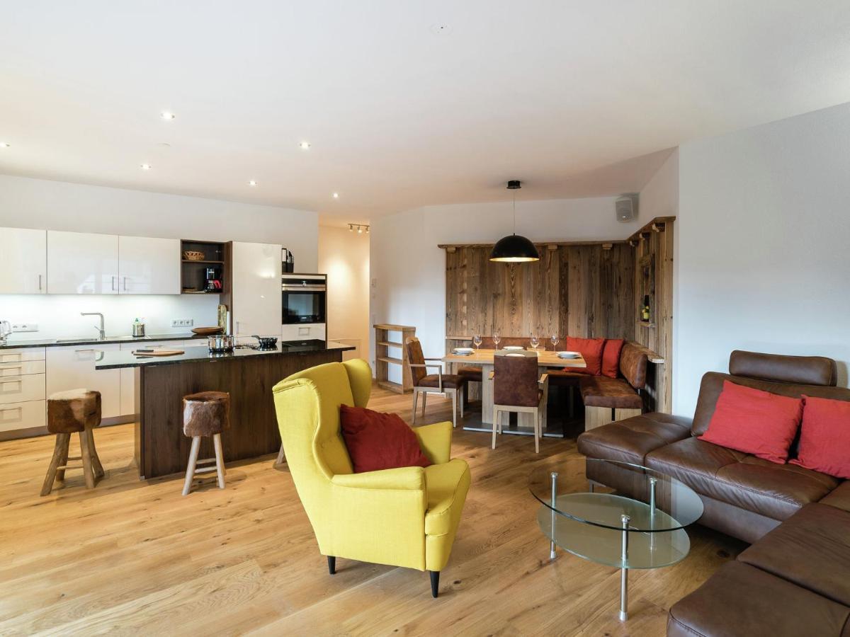 Luxury Apartment In Salzburg With Terrace Alpendorf  Exterior photo